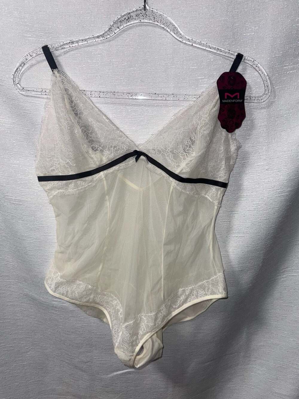 Maidenform Style MFB107 Lace and Mesh Bodysuit